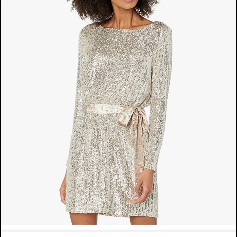 BB Dakota Gold Cocktail dress!!